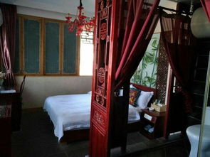 凤凰云起度假客栈 凤凰悦容阁店的古朴与新生